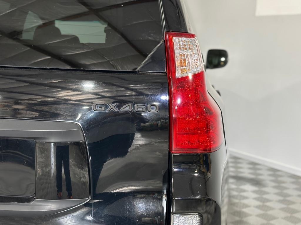 Lexus GX 460 Sport Utility 2010