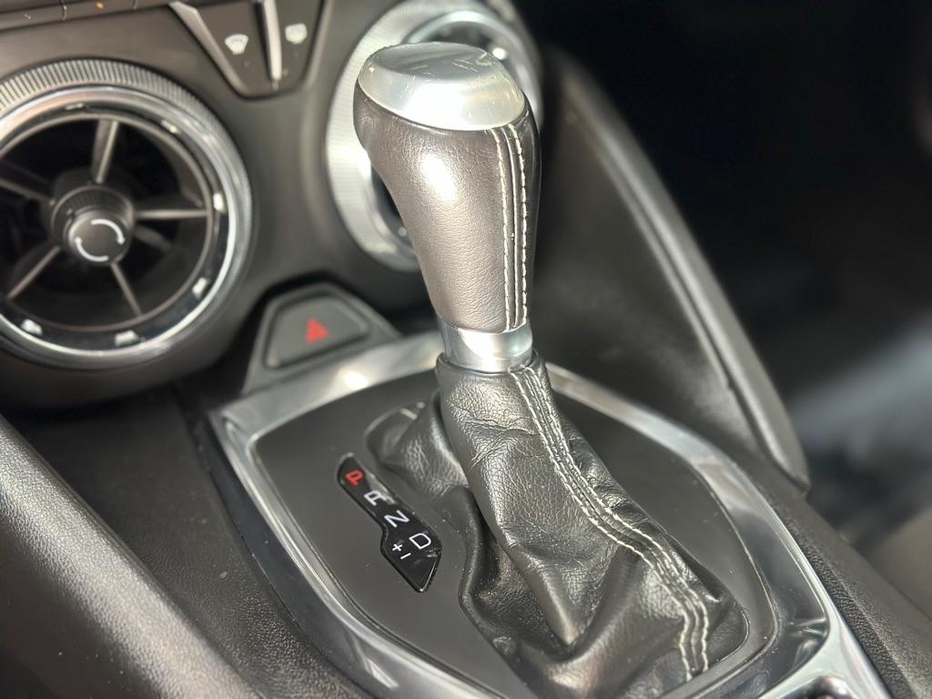 Chevrolet Camaro 1LT Convertible 8A 2019