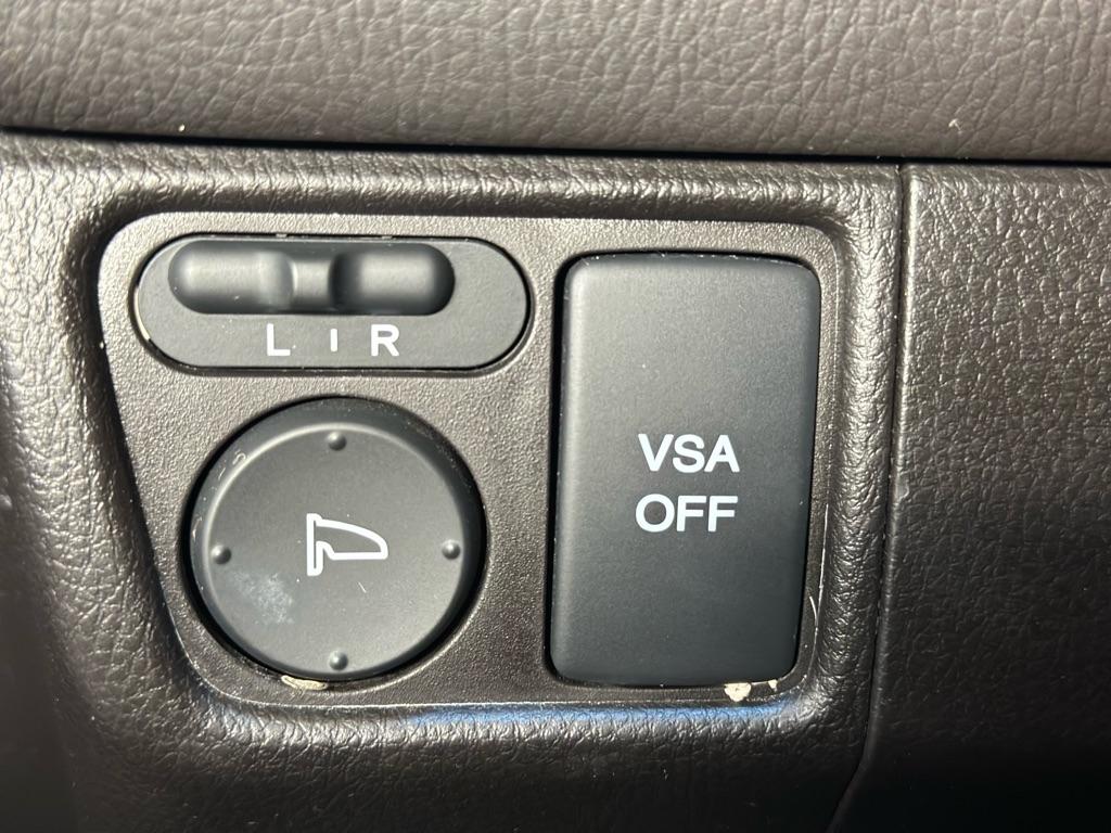 Acura RDX 5-Spd AT 2011