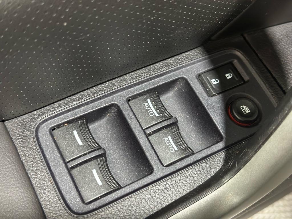 Acura RDX 5-Spd AT 2011