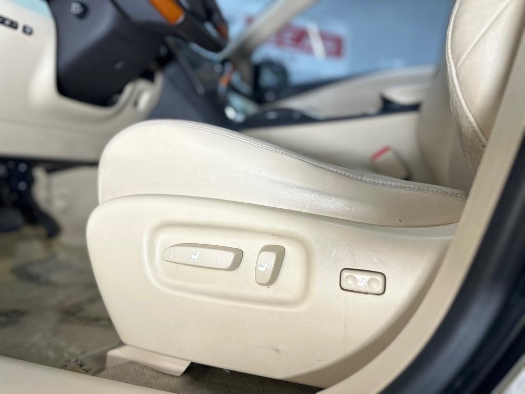 Lexus RX 450h AWD 2012