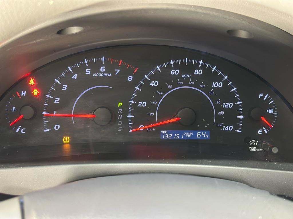 Toyota Camry SE 6-Spd MT 2010