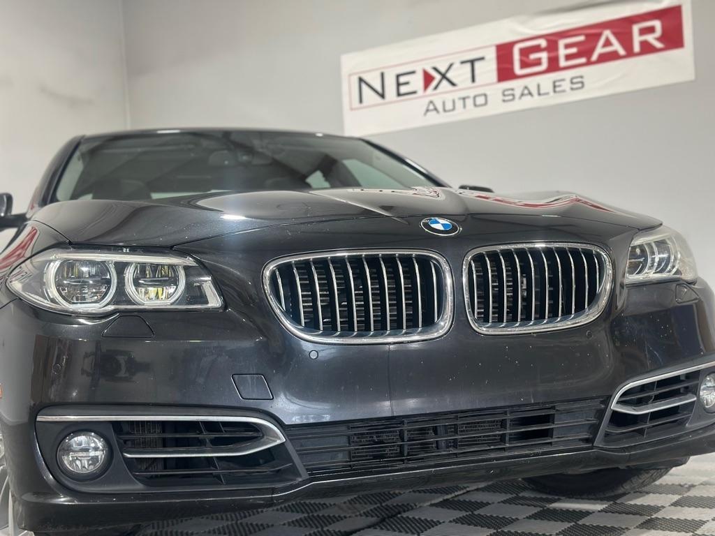 BMW 5-Series 550i xDrive 2014