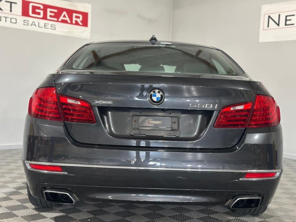 BMW 5-Series 550i xDrive 2014
