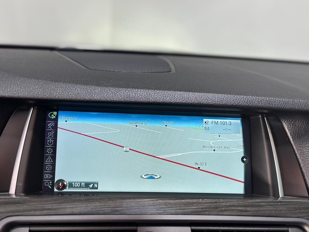 BMW 5-Series 550i xDrive 2014