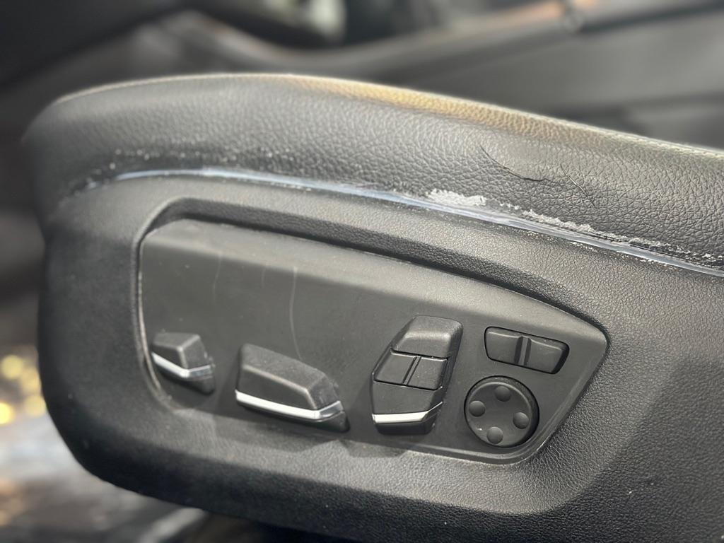 BMW 5-Series 550i xDrive 2014