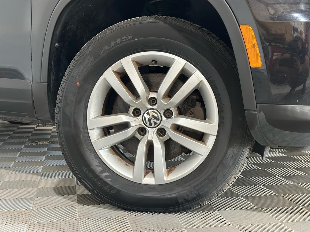Volkswagen Tiguan 2.0T S 4Motion 2013