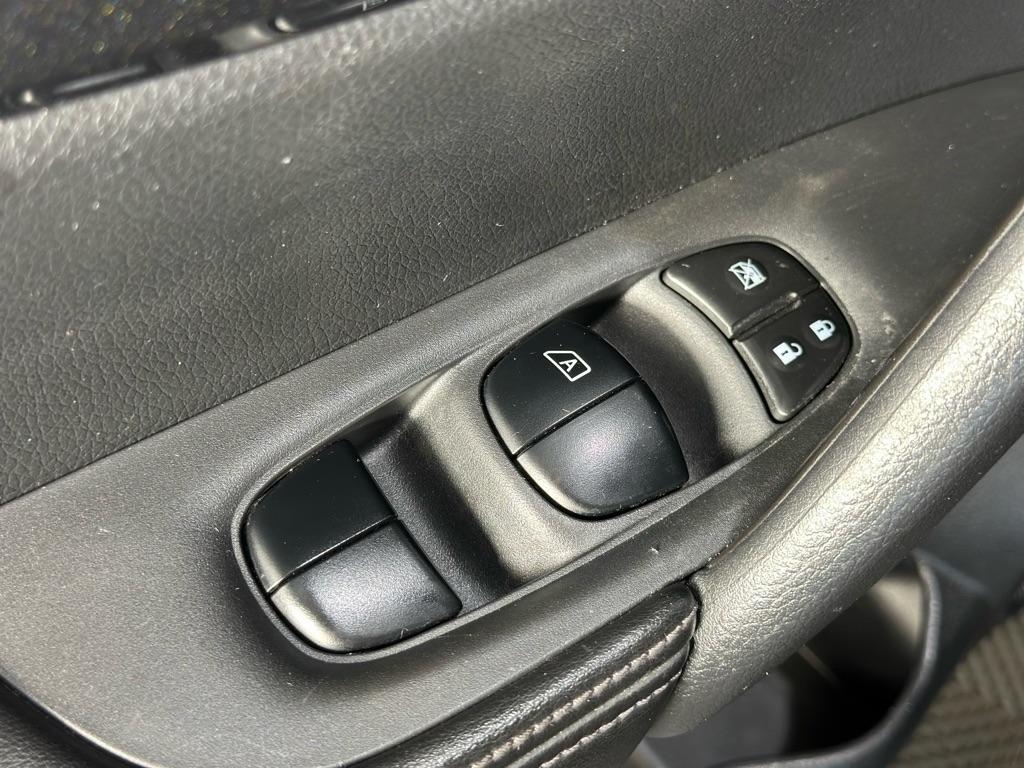 Nissan Rogue S AWD 2017