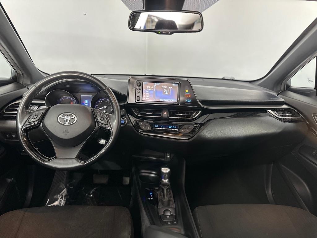Toyota C-HR XLE 2018