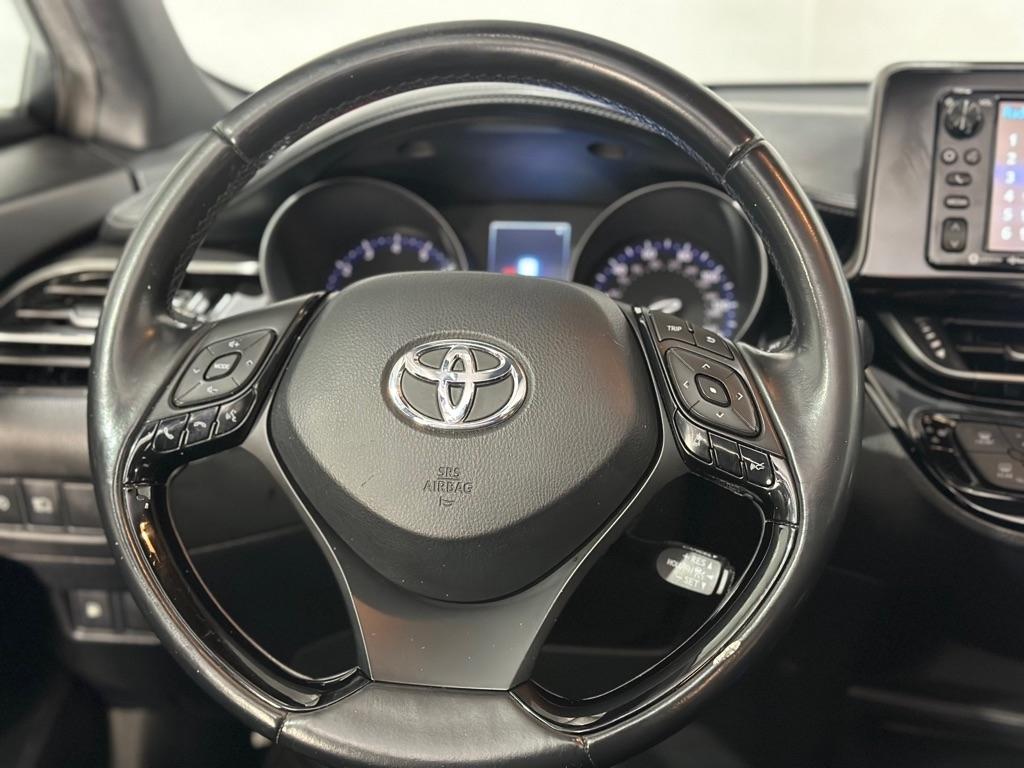 Toyota C-HR XLE 2018