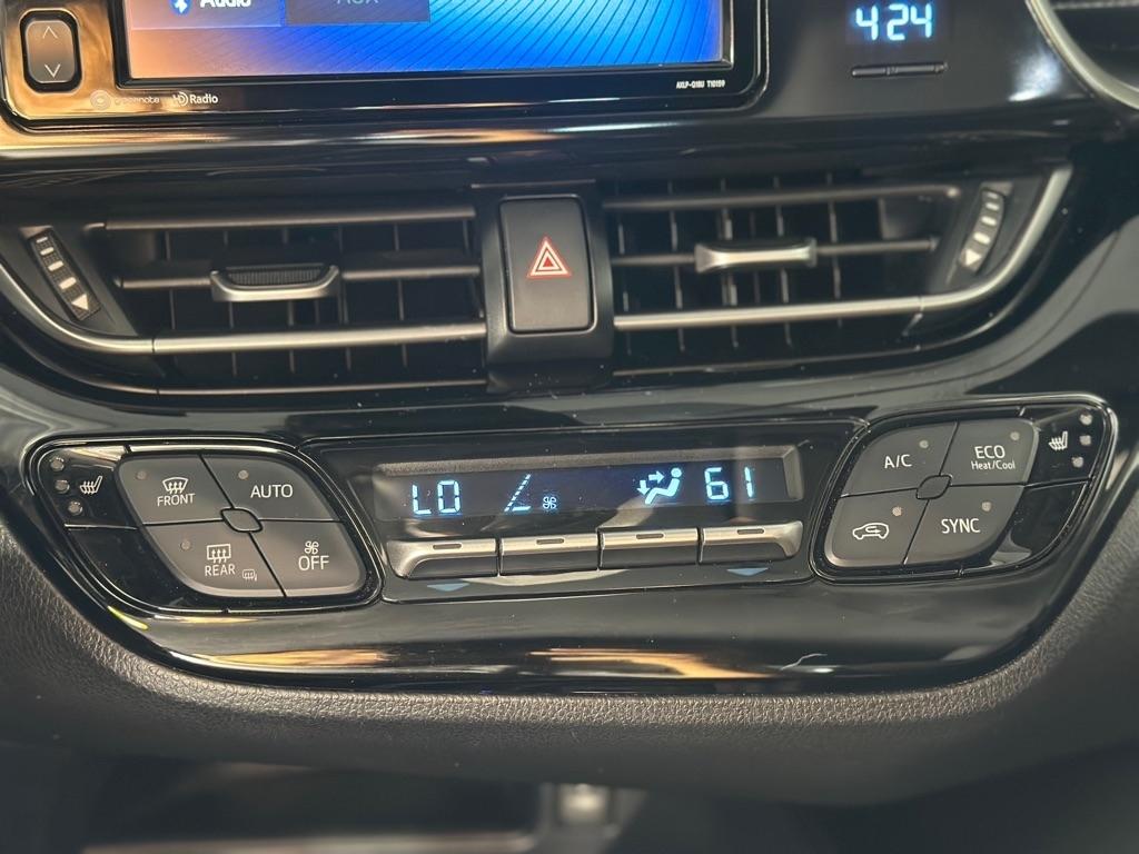 Toyota C-HR XLE 2018