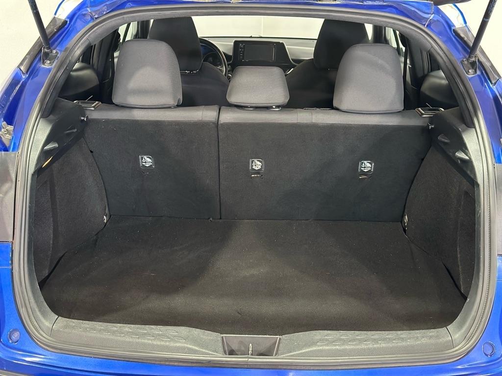 Toyota C-HR XLE 2018