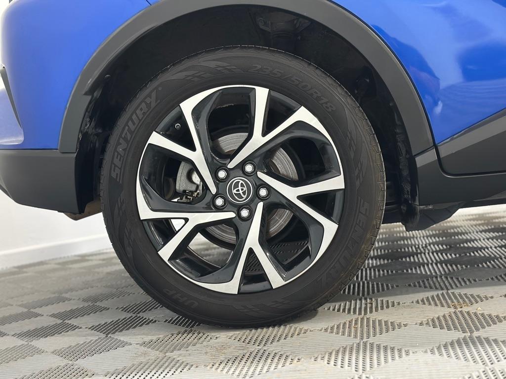 Toyota C-HR XLE 2018