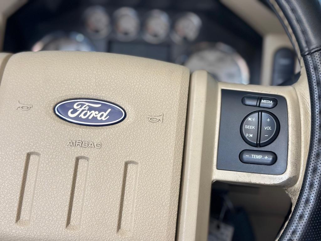Ford F-250 SD XL Crew Cab 4WD 2008