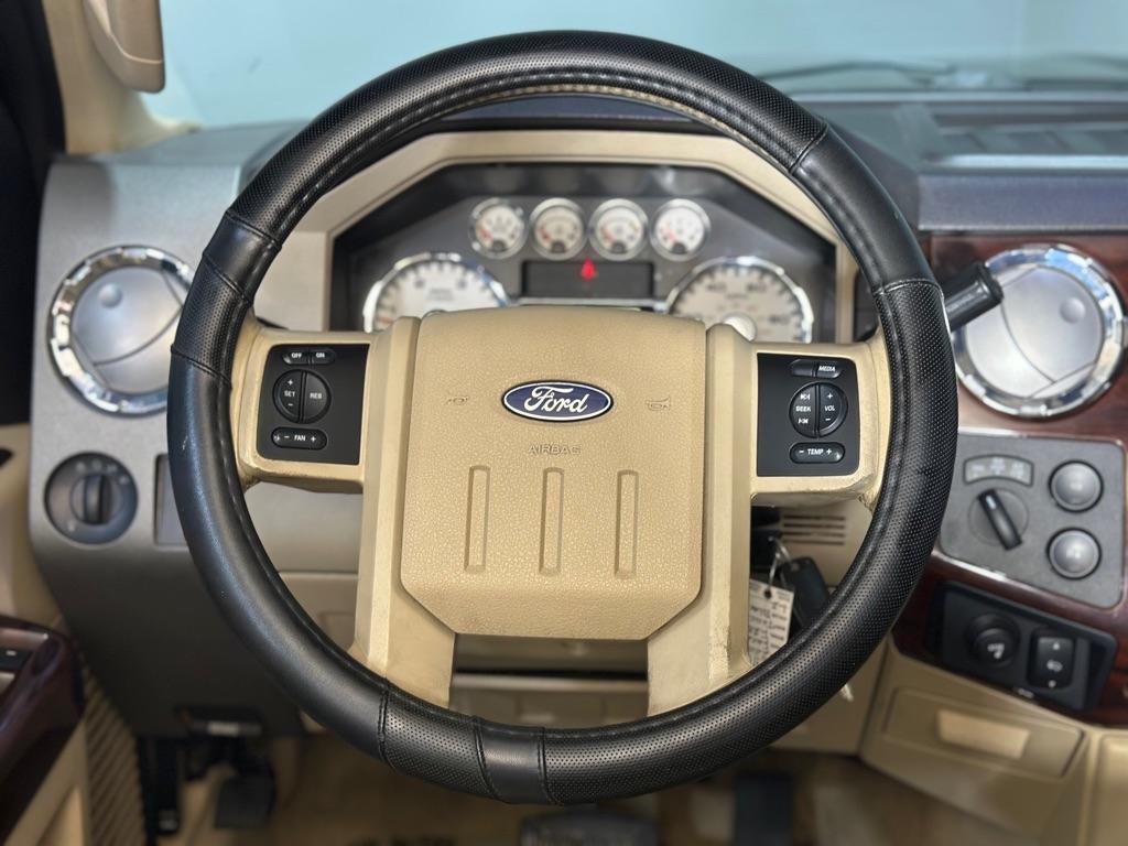Ford F-250 SD XL Crew Cab 4WD 2008