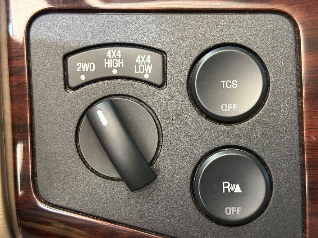 Ford F-250 SD XL Crew Cab 4WD 2008