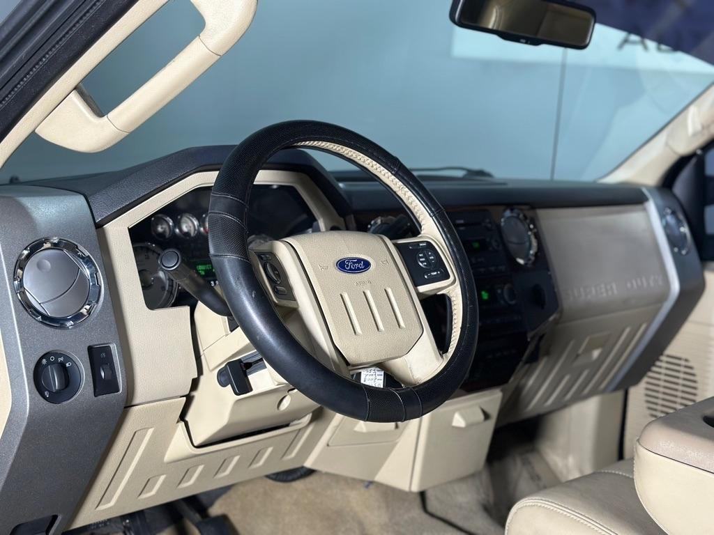 Ford F-250 SD XL Crew Cab 4WD 2008