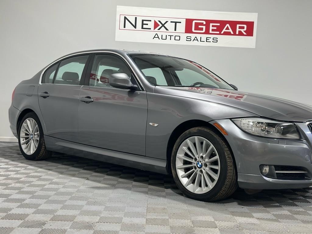 BMW 3-Series 335i 2011