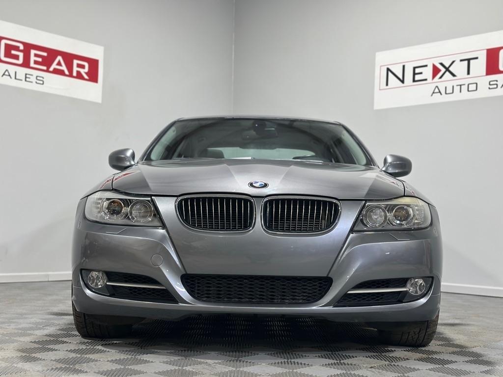 BMW 3-Series 335i 2011