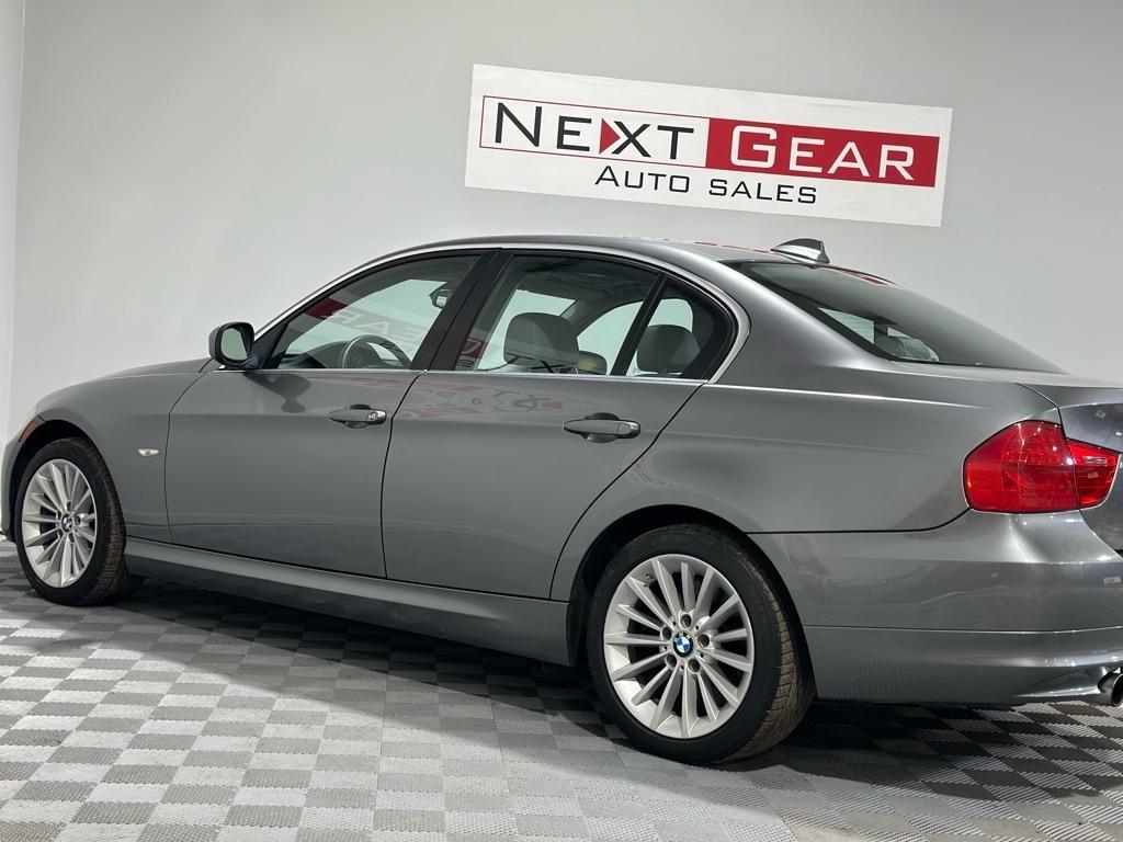 BMW 3-Series 335i 2011