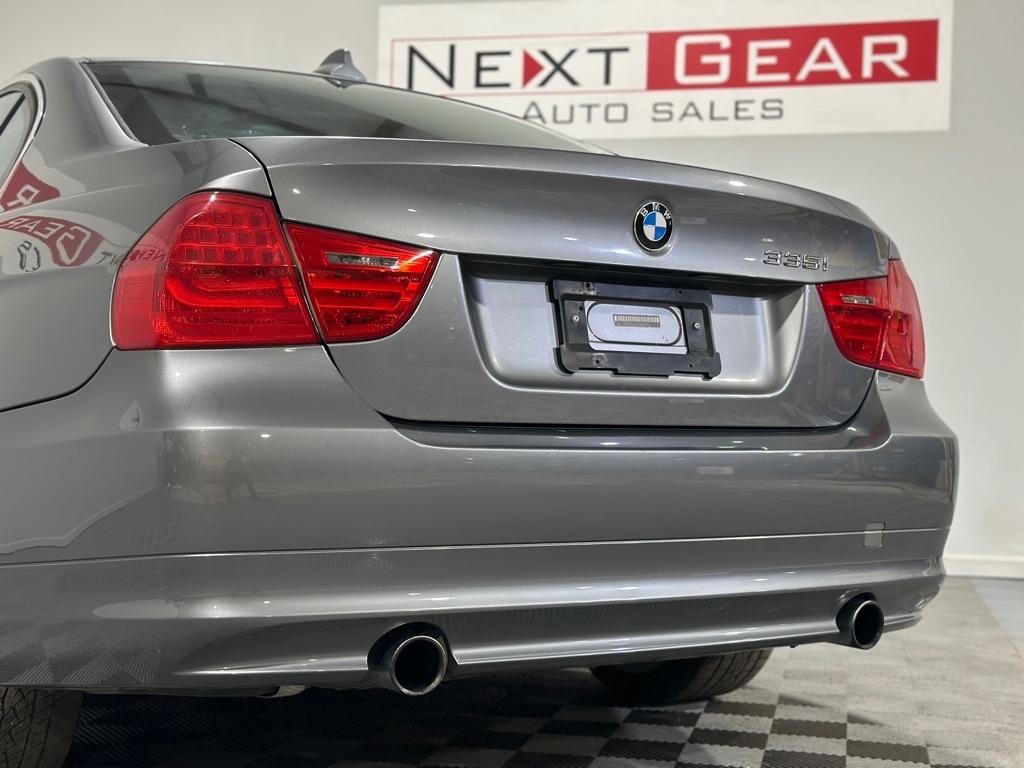 BMW 3-Series 335i 2011