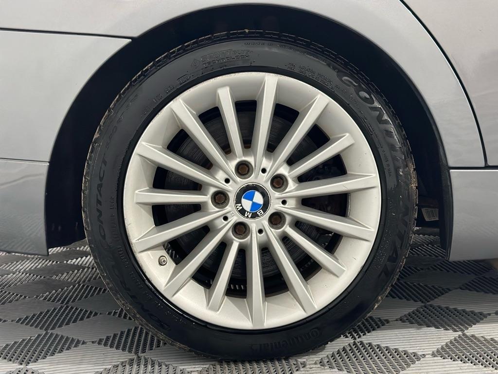 BMW 3-Series 335i 2011