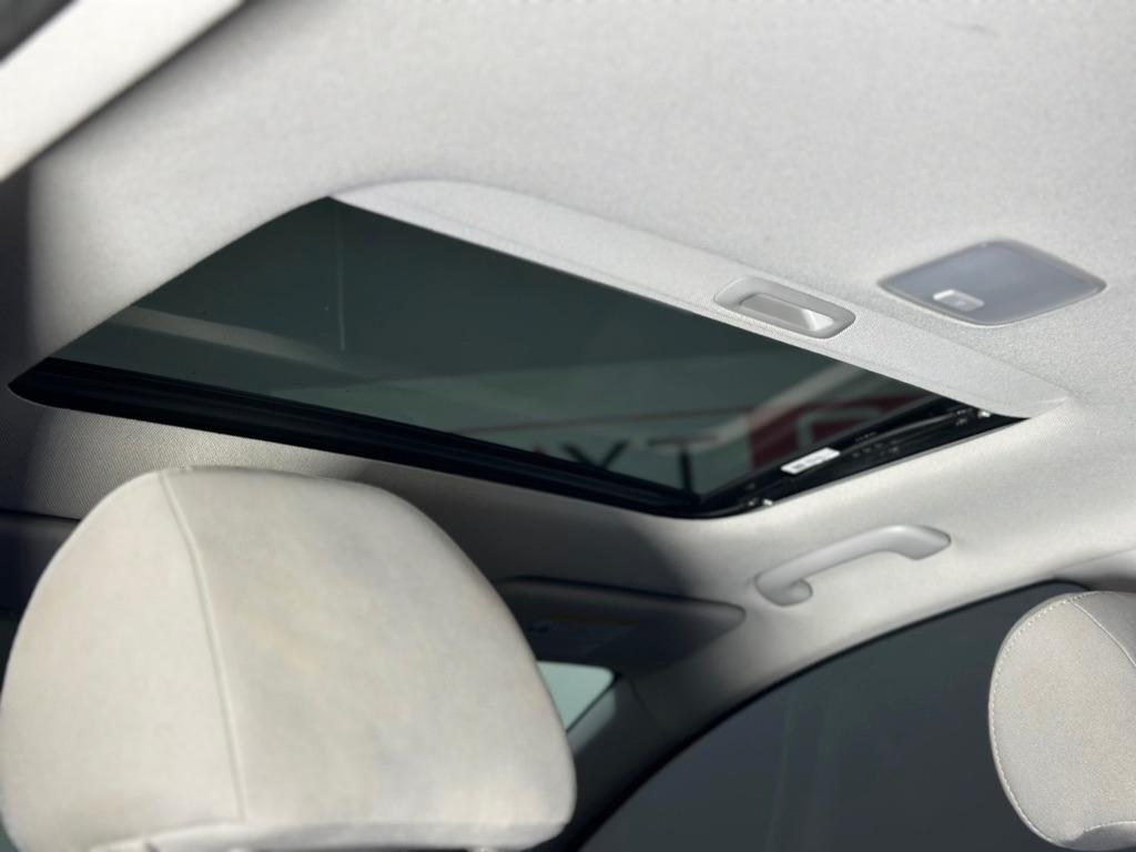 Hyundai Elantra Value Edition 6A 2018