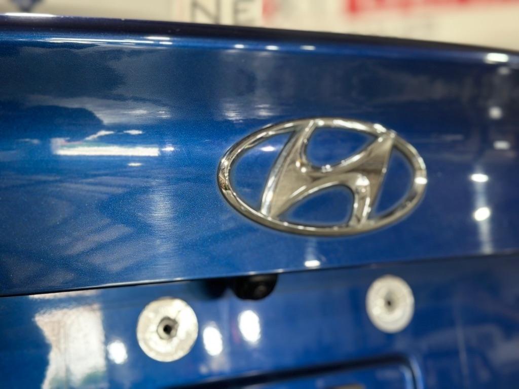 Hyundai Elantra Value Edition 6A 2018
