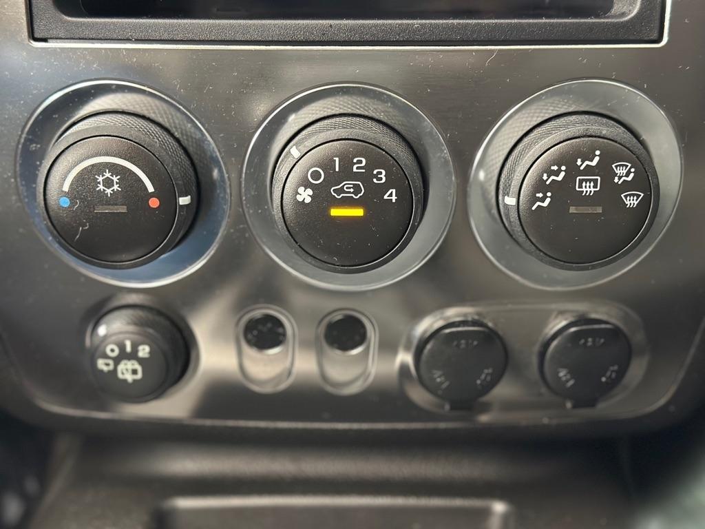 HUMMER H3 Sport Utility 2006
