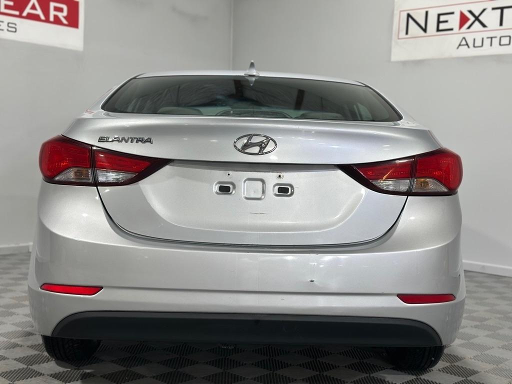 Hyundai Elantra GLS M/T 2014