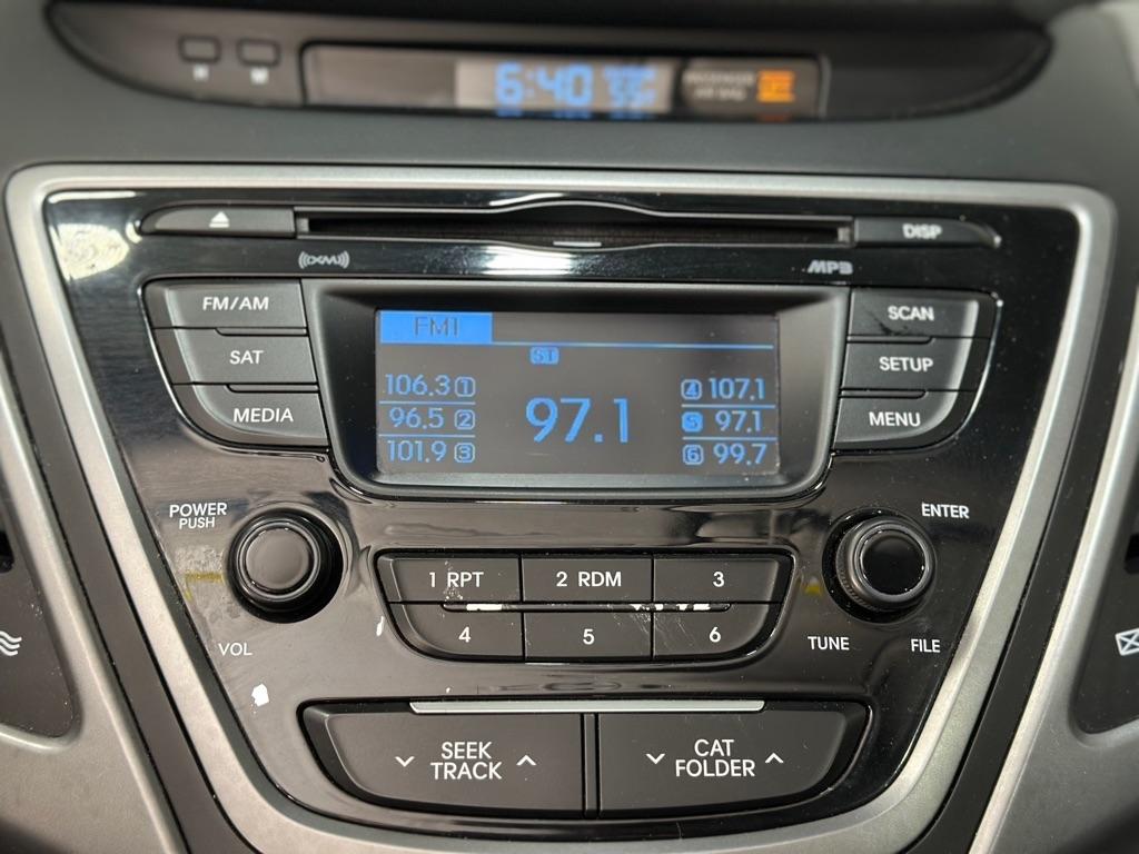 Hyundai Elantra GLS M/T 2014