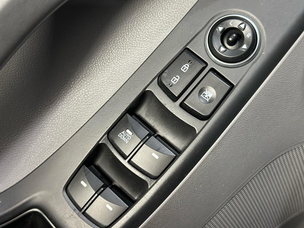 Hyundai Elantra GLS M/T 2014