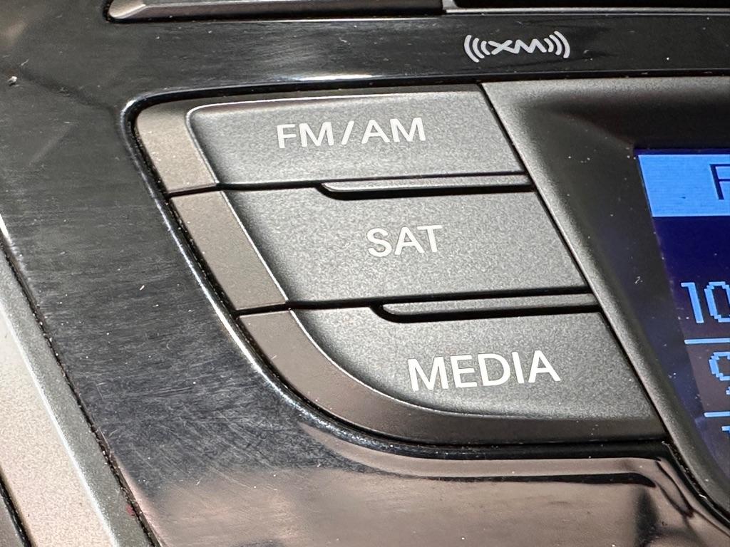 Hyundai Elantra GLS M/T 2014