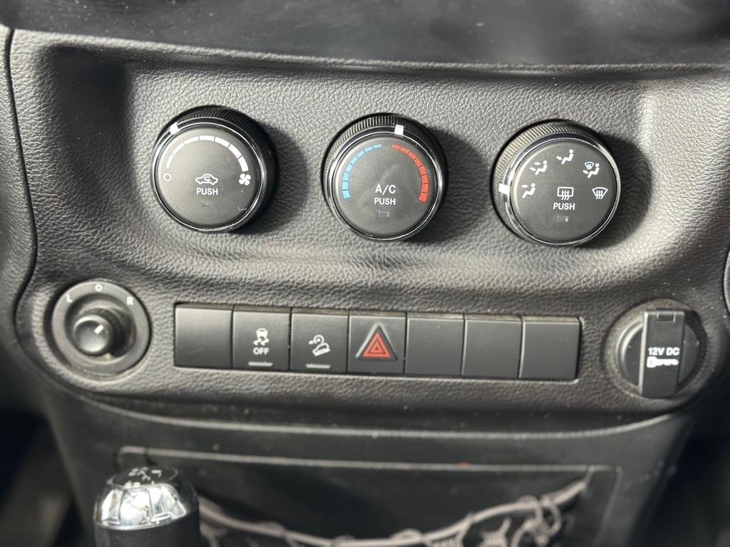 Jeep Wrangler Unlimited Sport 4WD 2017