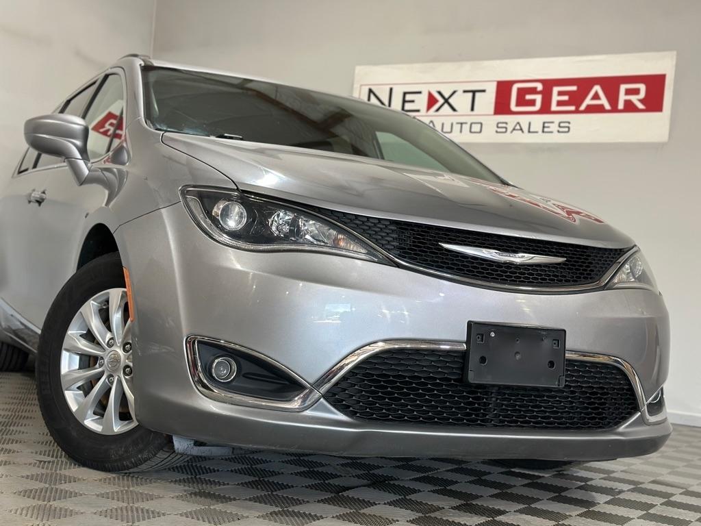Chrysler Pacifica Touring-L 2017