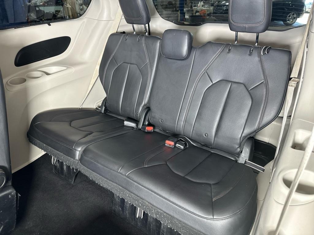 Chrysler Pacifica Touring-L 2017