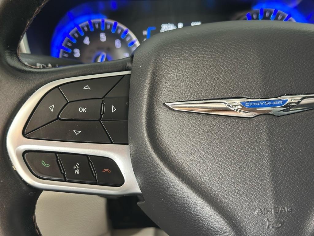Chrysler Pacifica Touring-L 2017