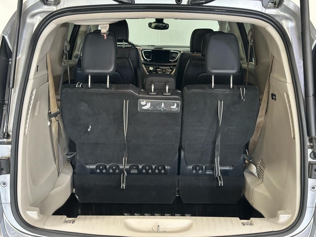 Chrysler Pacifica Touring-L 2017