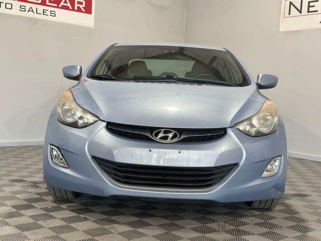 Hyundai Elantra GLS A/T 2012