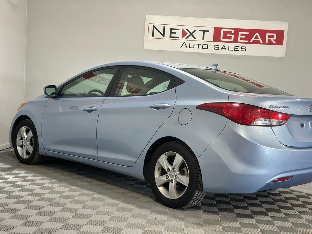 Hyundai Elantra GLS A/T 2012