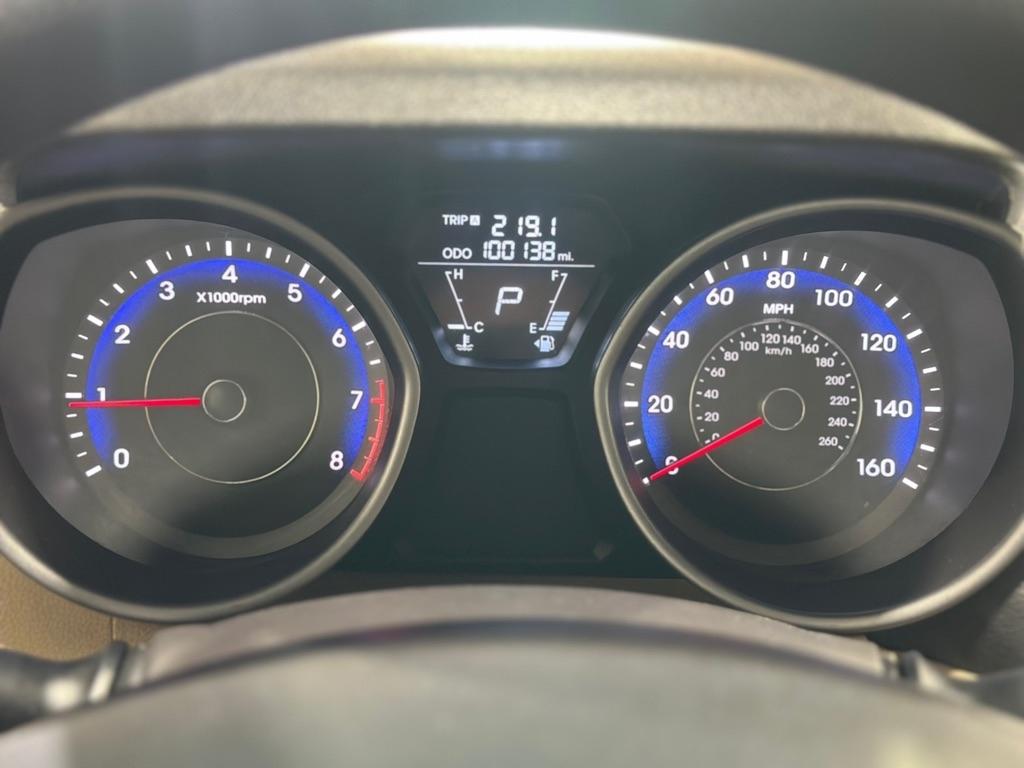 Hyundai Elantra GLS A/T 2012