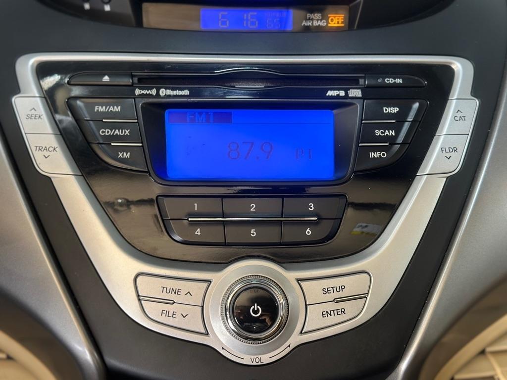 Hyundai Elantra GLS A/T 2012