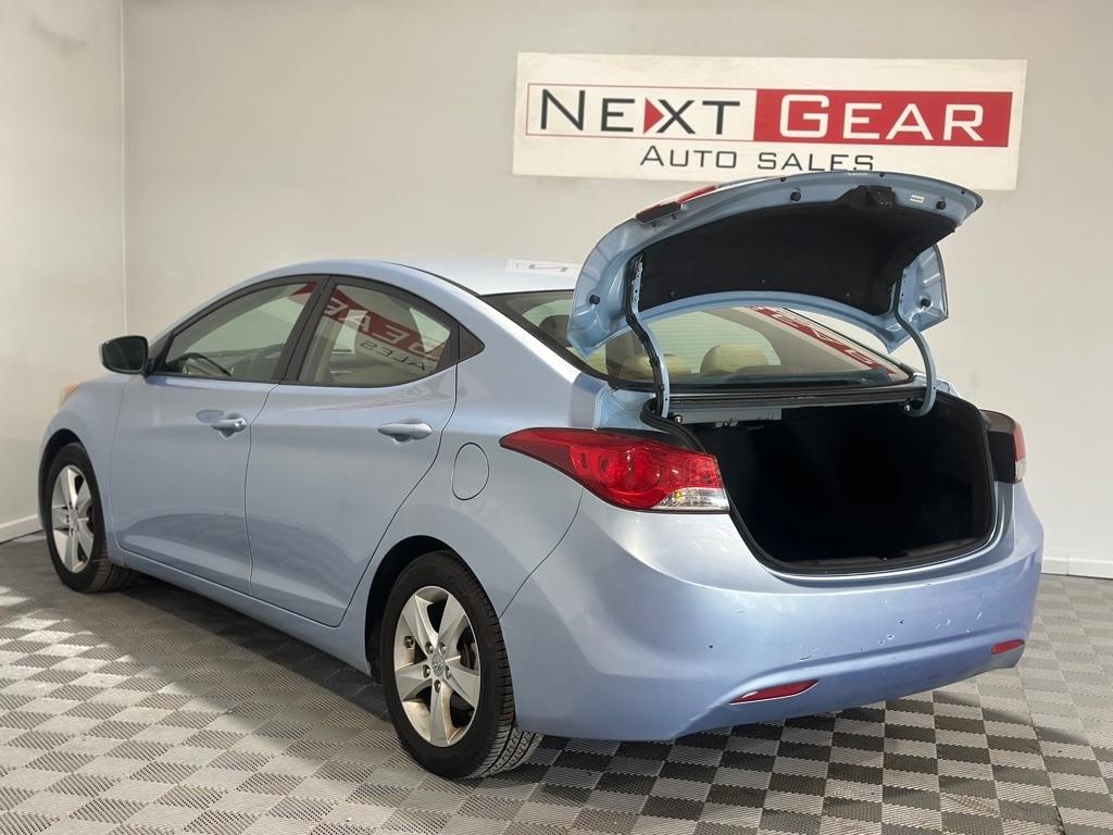 Hyundai Elantra GLS A/T 2012