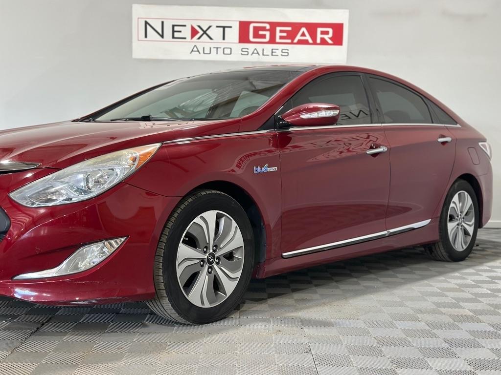 Hyundai Sonata Hybrid Sedan 2015
