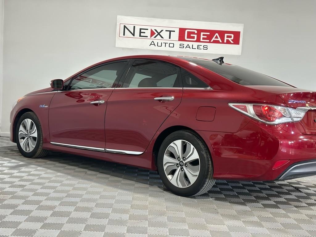 Hyundai Sonata Hybrid Sedan 2015