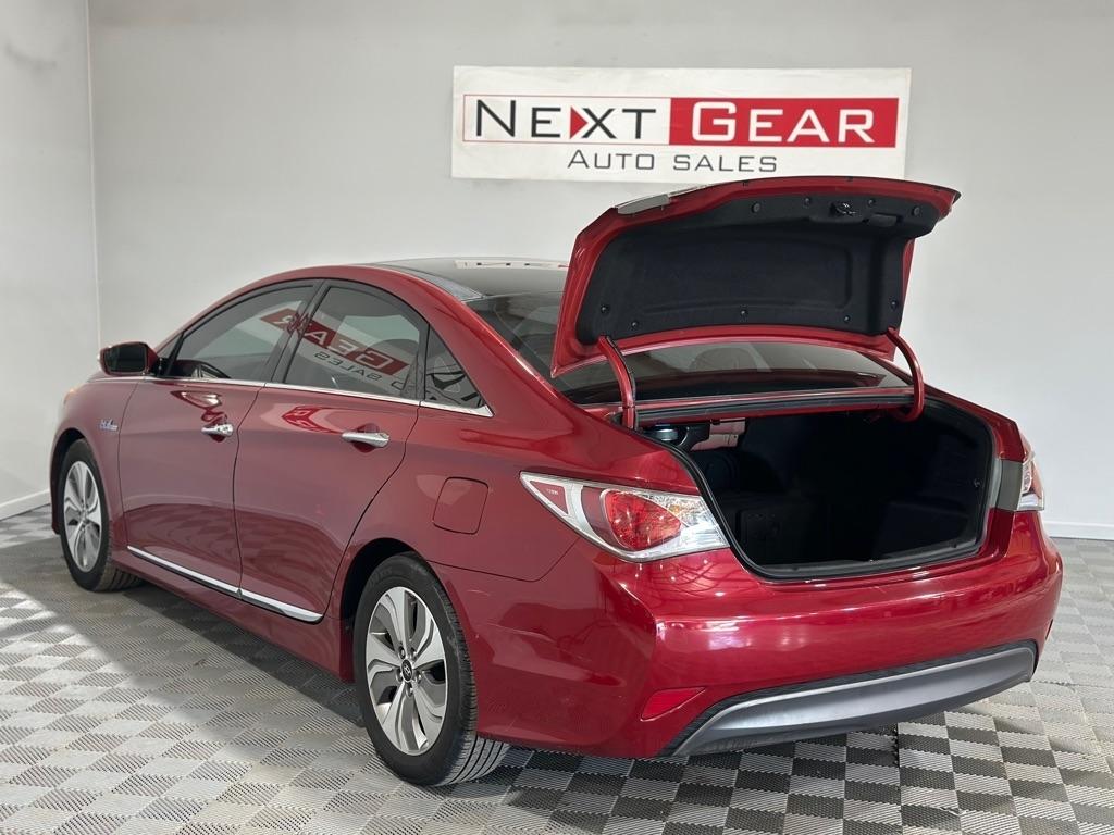 Hyundai Sonata Hybrid Sedan 2015