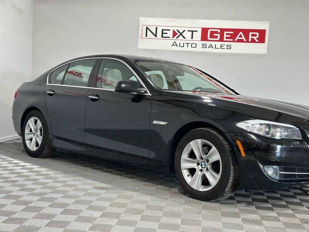 BMW 5-Series 528i xDrive 2013