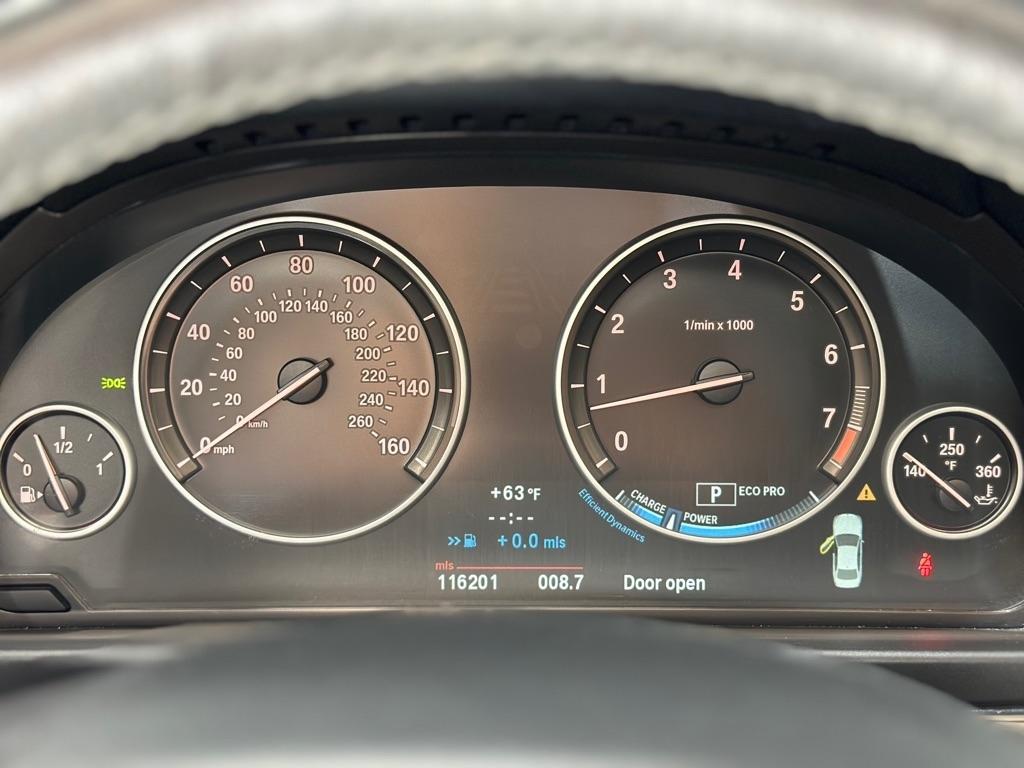 BMW 5-Series 528i xDrive 2013