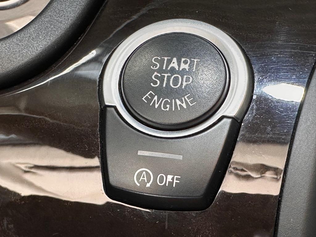 BMW 5-Series 528i xDrive 2013
