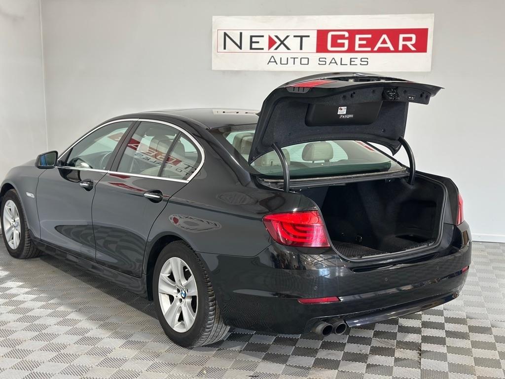 BMW 5-Series 528i xDrive 2013